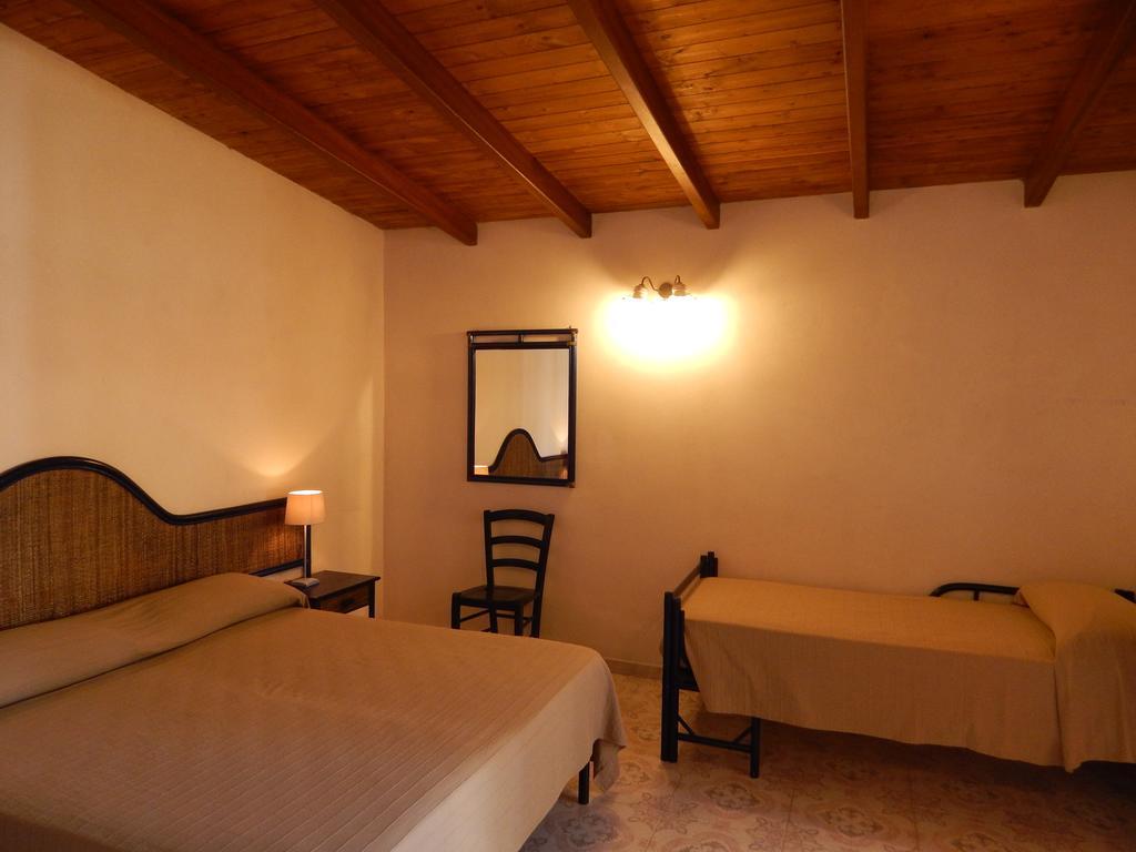 Casa Arcada Bed & Breakfast Vulcano  Bilik gambar