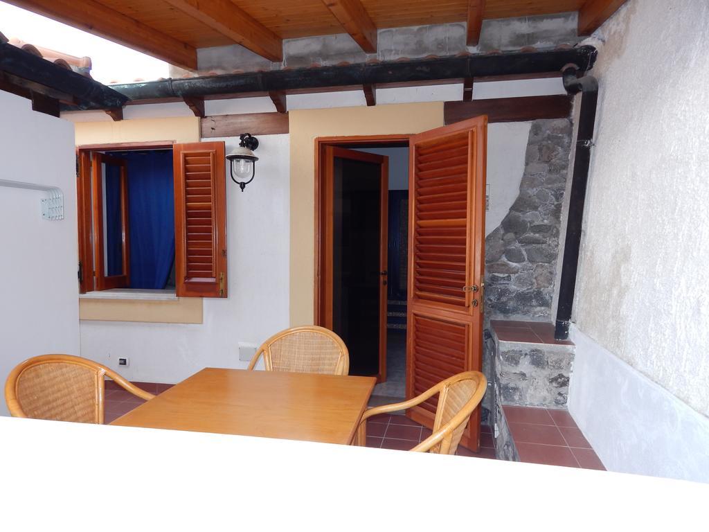 Casa Arcada Bed & Breakfast Vulcano  Bilik gambar