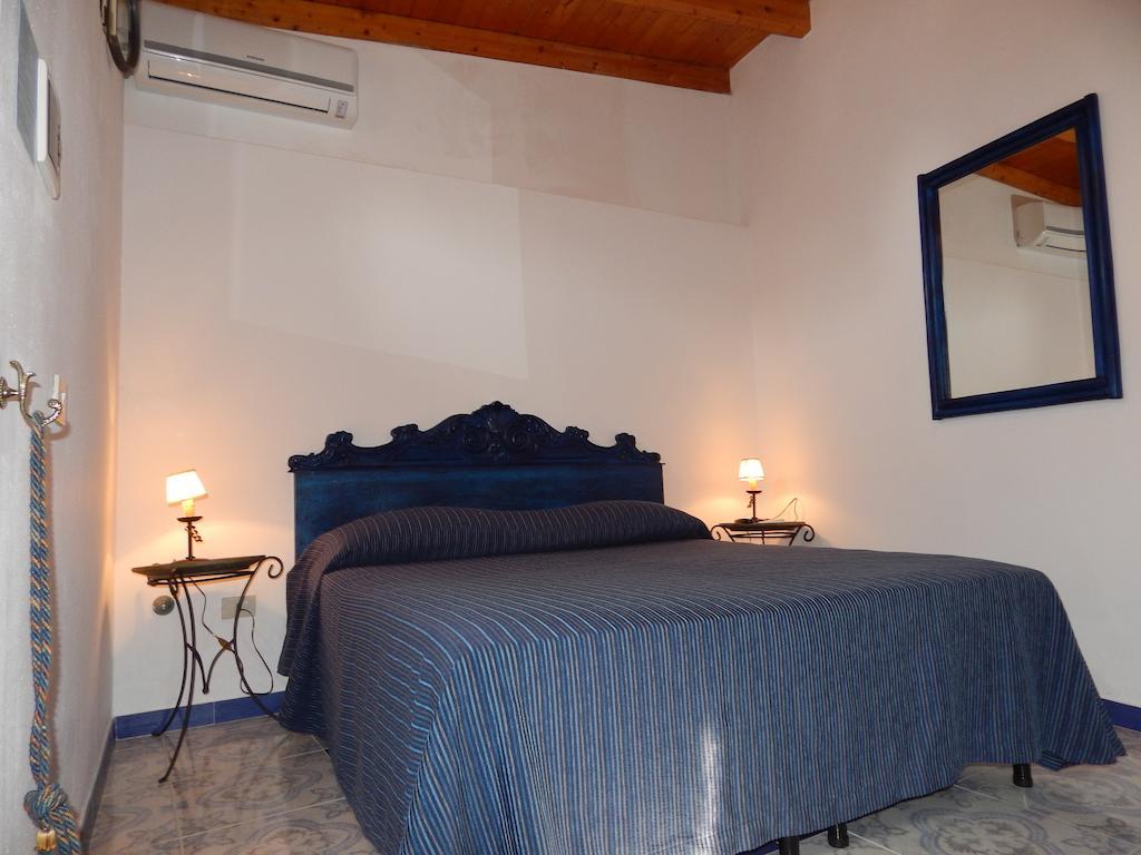 Casa Arcada Bed & Breakfast Vulcano  Bilik gambar
